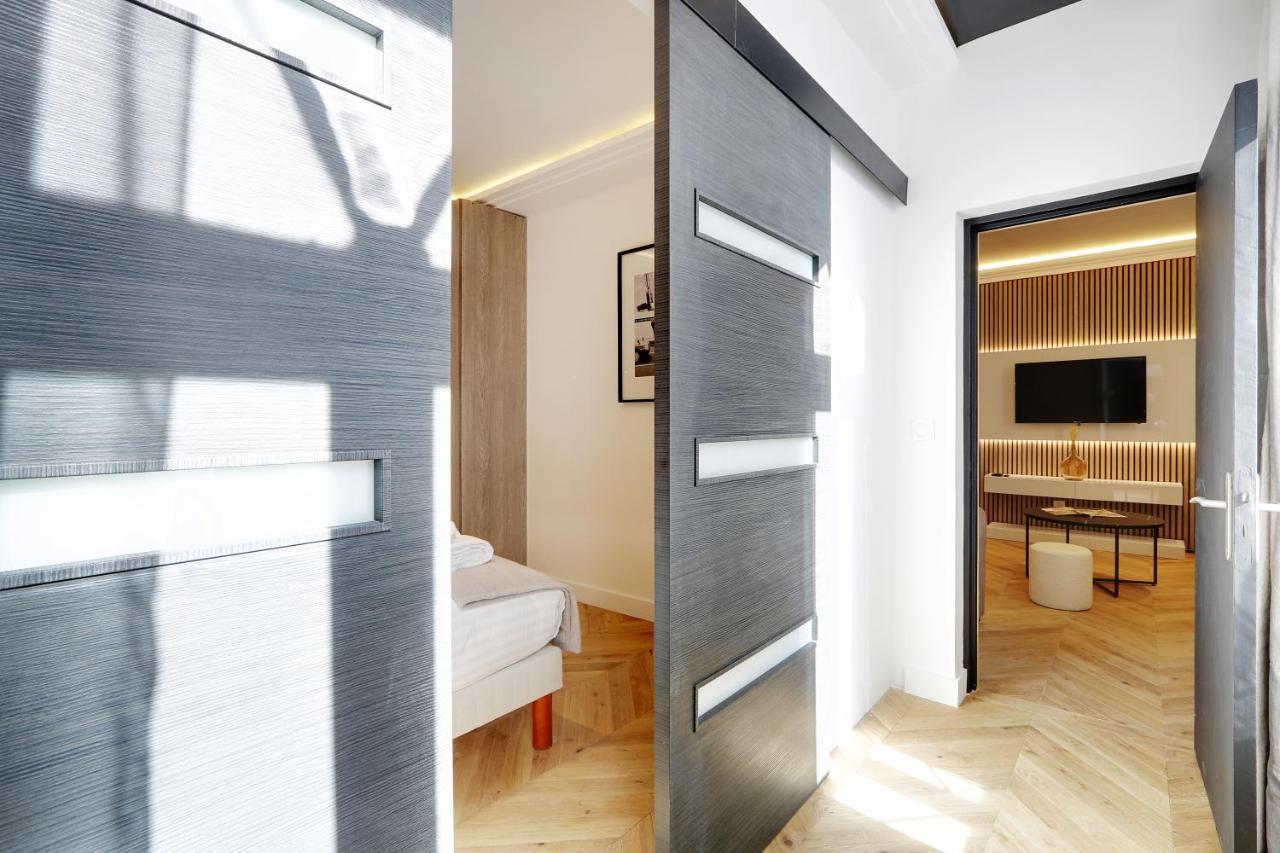 Off Majesti Upper Marais Apartment- Rue Du Faubourg Saint-Martin Paris Exterior photo