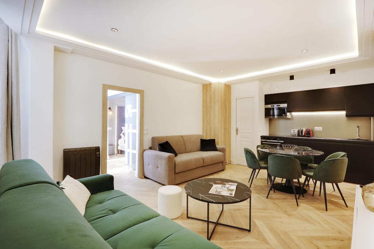 Off Majesti Upper Marais Apartment- Rue Du Faubourg Saint-Martin Paris Exterior photo