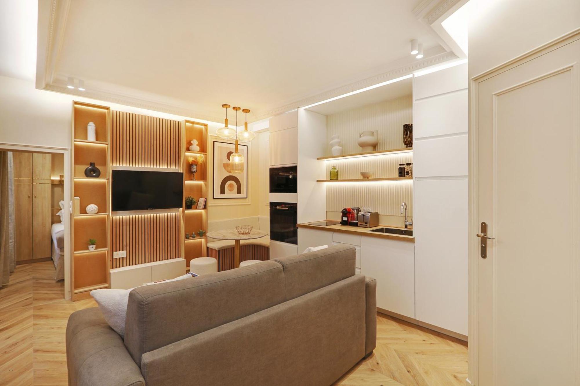 Off Majesti Upper Marais Apartment- Rue Du Faubourg Saint-Martin Paris Exterior photo